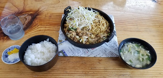 ちゃんぽん入りホルモン定食